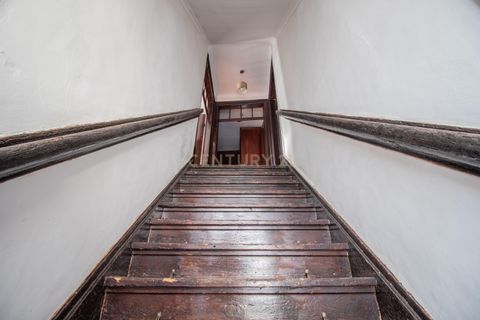 Villa i Abrunheira, Lisbon, Abrunheira - € 175.000 | Ref: C0372-01267 - foto 9