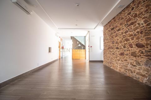 Erhvervsejendom i Buarcos, Coimbra, Buarcos - € 825.000 | Ref: C0372-01428 - foto 16