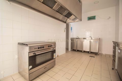 Erhvervsejendom i Buarcos, Coimbra, Buarcos - € 825.000 | Ref: C0372-01428 - foto 32