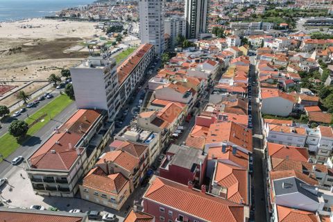 Erhvervsejendom i Buarcos, Coimbra, Buarcos - € 825.000 | Ref: C0372-01428 - foto 2