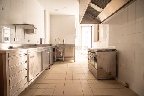 Erhvervsejendom i Buarcos, Coimbra, Buarcos - € 825.000 | Ref: C0372-01428 - foto 31