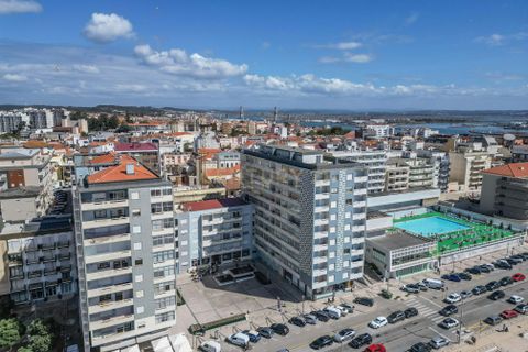 Erhvervsejendom i Buarcos, Coimbra, Buarcos - € 99.000 | Ref: C0372-01442 - foto 4