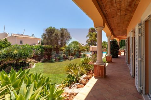 Villa i Lagoa, Faro, Lagoa - € 1.490.000 | Ref: 170240055 - foto 24