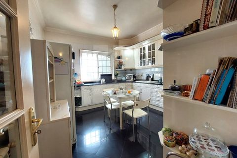 Rækkehus i Amadora, Lisbon, Amadora - € 1.120.000 | Ref: MOR_10389 - foto 8