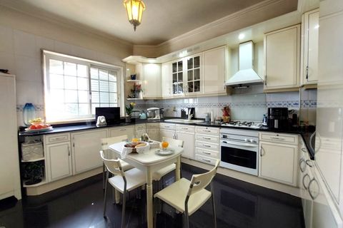 Rækkehus i Amadora, Lisbon, Amadora - € 1.120.000 | Ref: MOR_10389 - foto 9