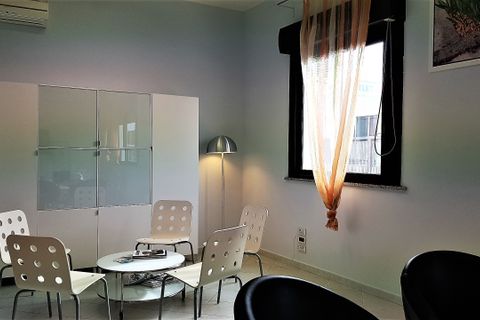 L'establiment comercial a Quartucciu, Cagliari, Quartucciu - € 600/mes | Ref: 1171 - foto 13