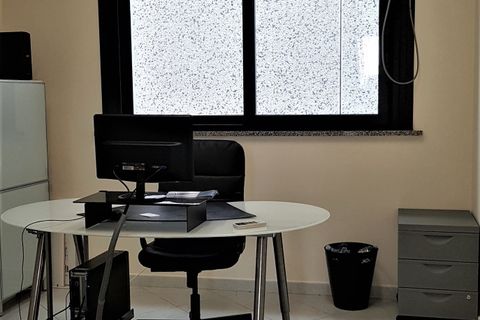 L'establiment comercial a Quartucciu, Cagliari, Quartucciu - € 600/mes | Ref: 1171 - foto 18