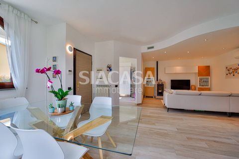 Villa i Bernareggio, Monza and Brianza, Bernareggio - € 488.000 | Ref: VILLA.BERNAREGGIO-IZ488V - foto 5