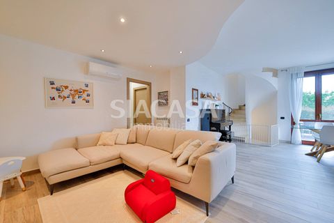 Villa i Bernareggio, Monza and Brianza, Bernareggio - € 488.000 | Ref: VILLA.BERNAREGGIO-IZ488V - foto 7