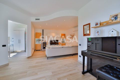 Villa i Bernareggio, Monza and Brianza, Bernareggio - € 488.000 | Ref: VILLA.BERNAREGGIO-IZ488V - foto 12