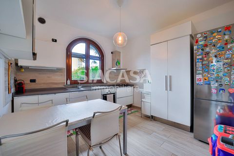 Villa i Bernareggio, Monza and Brianza, Bernareggio - € 488.000 | Ref: VILLA.BERNAREGGIO-IZ488V - foto 16