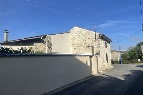 Landsbyhus i Courant, Charente-Maritime, Courant - € 275.600 | Ref: loca - foto 1