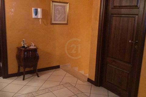 Villa i Mascalucia, Catania, Mascalucia - € 460.000 | Ref: 3673 - foto 16