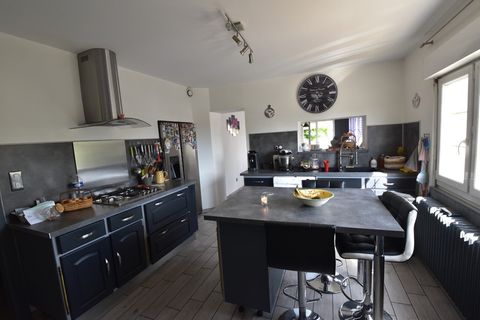 Villa a Gueugnon, Saone-et-Loire, Gueugnon - € 250.000 | Ref: 340938774422 - foto 4