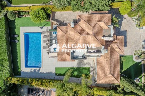 Villa i Almancil, Faro, Almancil - € 1.695.000 | Ref: V258495J - foto 1