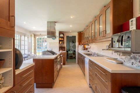 Villa i Almocageme, Lisbon, Almocageme - € 2.850.000 | Ref: PROP-030850 - foto 18