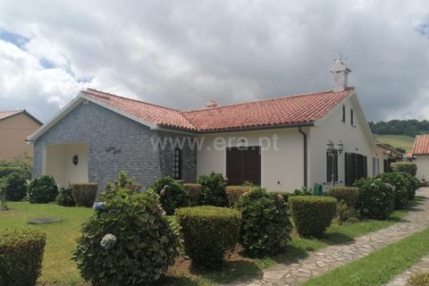 Villa i Horta, Faial, Horta - € 400.000 | Ref: 374250098 - foto 1