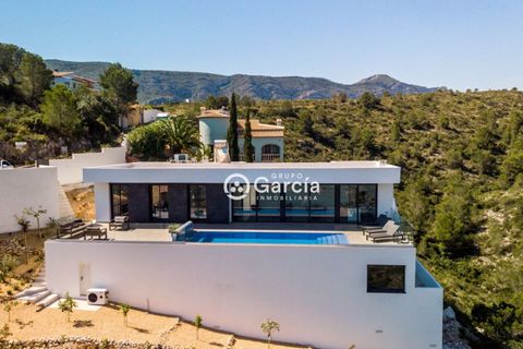 Villa a Pedreguer, Alicante, Pedreguer - € 728.000 | Ref: DG6229/4038 - foto 3