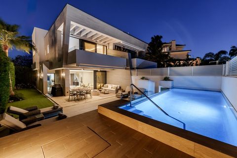Villa i Marbella, Malaga, Marbella - € 2.675.000 | Ref: 1SVAzure7 - foto 29