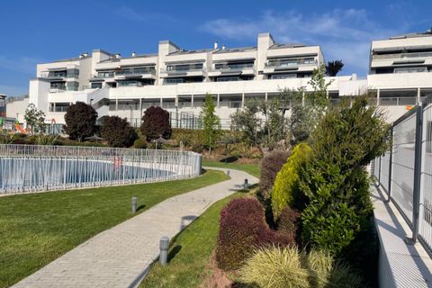 Lejlighed i Boadilla Del Monte, Madrid, Boadilla Del Monte - € 945.000 | Ref: EXP10009/8930 - foto 4