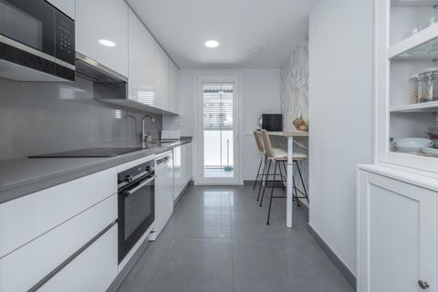 Lejlighed i Boadilla Del Monte, Madrid, Boadilla Del Monte - € 945.000 | Ref: EXP10009/8930 - foto 14