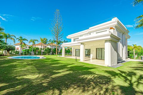 Villa a Marbella, Malaga, Marbella - € 6.400.000 | Ref: NGM020V6 - foto 15