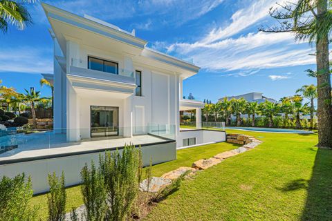 Villa a Marbella, Malaga, Marbella - € 6.400.000 | Ref: NGM020V6 - foto 16