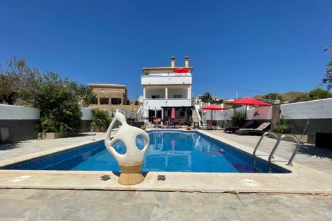 Villa i Arboleas, Almeria, Arboleas - € 330.000 | Ref: EAF-52989565 - foto 1