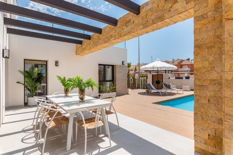 Villa a Ciudad Quesada, Alicante, Ciudad Quesada - € 869.555 | Ref: M8445 - foto 5