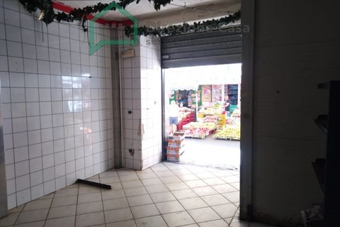 Erhvervsejendom i Naples, Naples, Naples - € 95.000 | Ref: Via Ferrara - foto 4