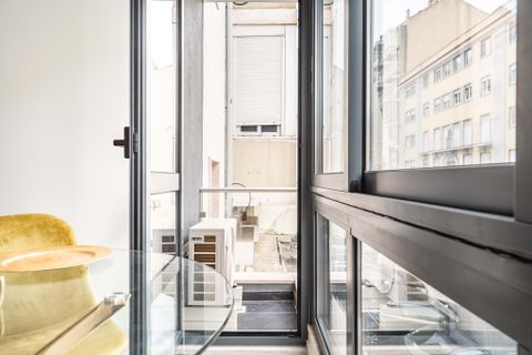 Apartament a Lisbon, Lisbon, Lisbon - € 1.200/mes | Ref: Bempostinha Olive Yellow - foto 6