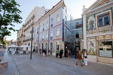Apartament a Lisbon, Lisbon, Lisbon - € 1.200/mes | Ref: Bempostinha Olive Yellow - foto 16