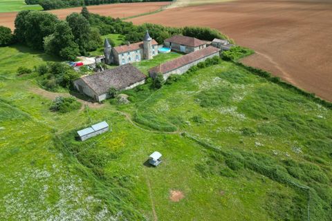 Villa a Linazay, Vienne, Linazay - € 595.000 | Ref: BVI79104 - foto 2