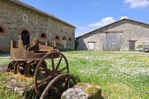 Villa a Linazay, Vienne, Linazay - € 595.000 | Ref: BVI79104 - foto 5
