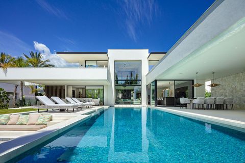 Villa i Marbella, Malaga, Marbella - € 5.995.000 | Ref: RNA135V5 - foto 1