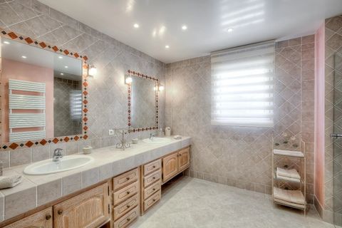 Villa i Valbonne, Alpes-Maritimes, Valbonne - € 1.780.000 | Ref: HH-15488944 - foto 15