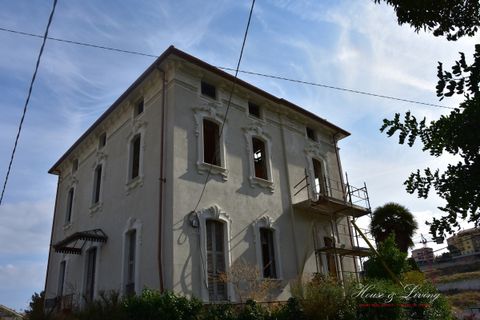 Villa i Sanremo, Imperia, Sanremo - € 1.950.000 | Ref: VSA02 - foto 2