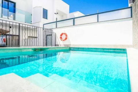 Rækkehus i Nerja, Malaga, Nerja - € 585.000 | Ref: DH303214 - foto 8