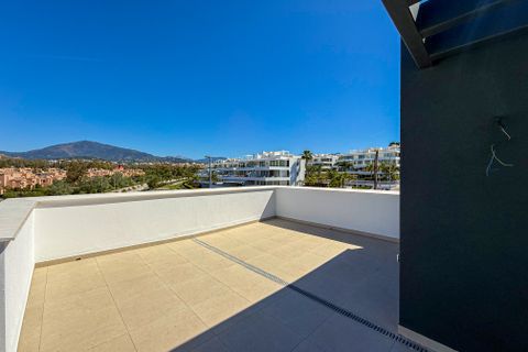 Villa a Estepona, Malaga, Estepona - € 900.000 | Ref: WB2385 - foto 10