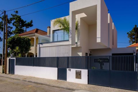 Villa i Almada, Setubal, Almada - € 999.999 | Ref: CB01-0271 - foto 30