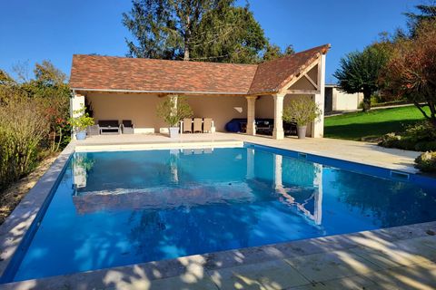 Villa a Saint-Germain, Vienne, Saint-Germain - € 499.000 | Ref: BVI76809 - foto 3