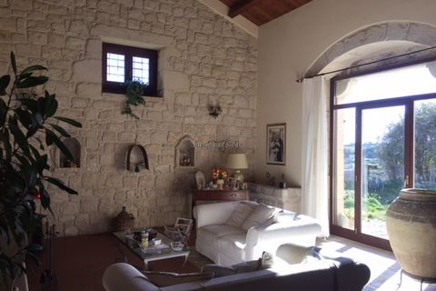 Villa i Modica, Ragusa, Modica - € 360.000 | Ref: L 694 - foto 1