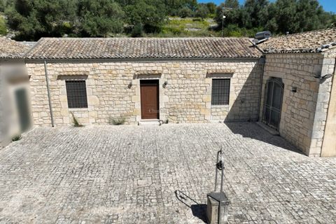 Villa i Modica, Ragusa, Modica - € 360.000 | Ref: L 694 - foto 21