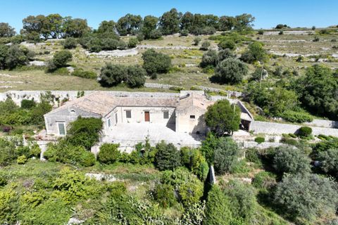 Villa i Modica, Ragusa, Modica - € 360.000 | Ref: L 694 - foto 23