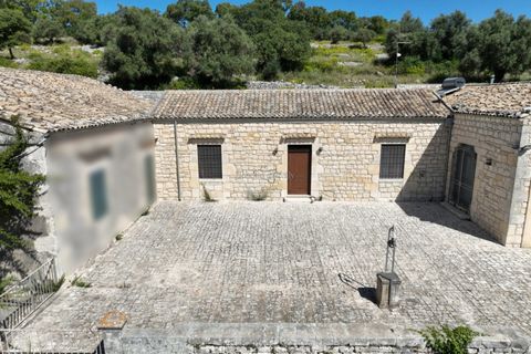 Villa i Modica, Ragusa, Modica - € 360.000 | Ref: L 694 - foto 25
