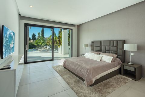 Villa i Marbella, Malaga, Marbella - € 5.950.000 | Ref: R4255654 - foto 23