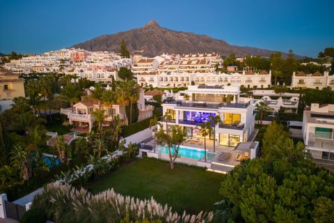 Villa i Marbella, Malaga, Marbella - € 5.950.000 | Ref: R4255654 - foto 29