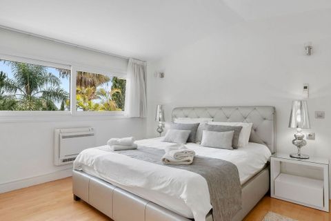 Villa i Marbella, Malaga, Marbella - € 2.250.000 | Ref: R4746412 - foto 28