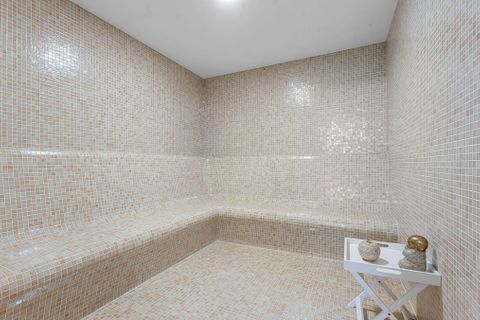 Villa i Marbella, Malaga, Marbella - € 2.250.000 | Ref: R4746412 - foto 32