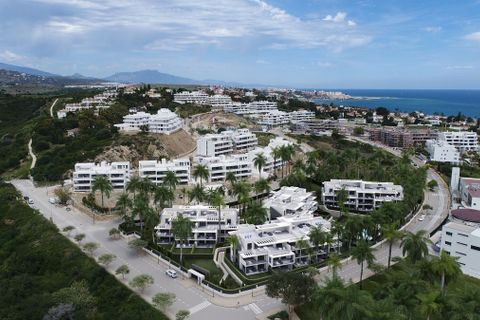 Lejlighed i Estepona, Malaga, Estepona - € 420.000 | Ref: R4793296 - foto 19